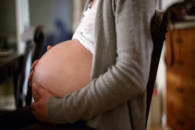 การใช้กัญชาระหว่างตั้งครรภ์อาจทำให้เกิดปัญหาสุขภาพจิตในเด็ก